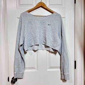 Nike Women's Grey Cropped Top